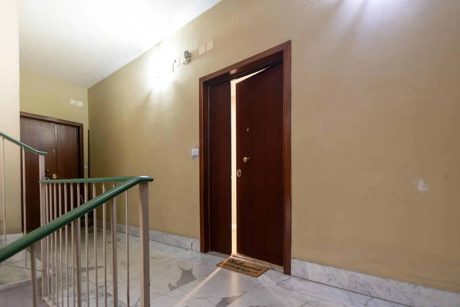 Via Conca D'Oro Adiacente Alla Fermata Della Metro B Rome 0*,